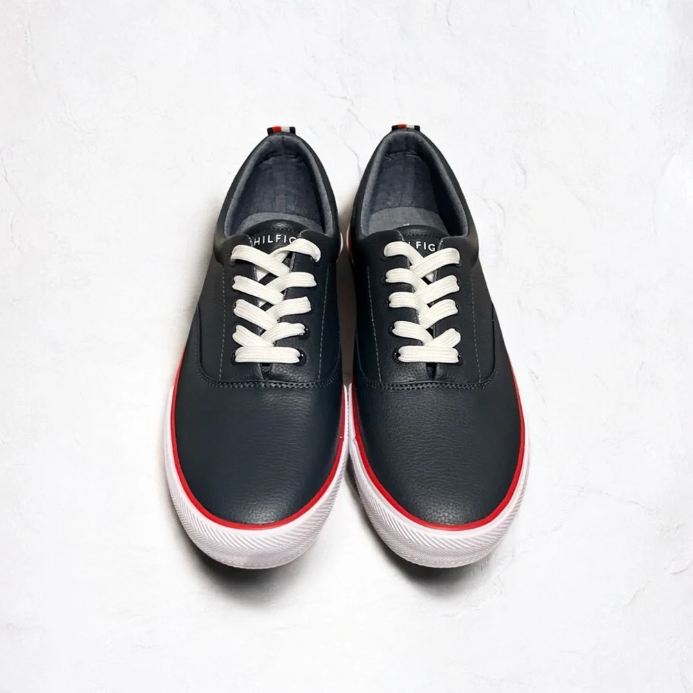 TOMMY HILFIGER Men's Navy Lace Up Low Top Sneakers Size 10 Paines NEW IN BOX